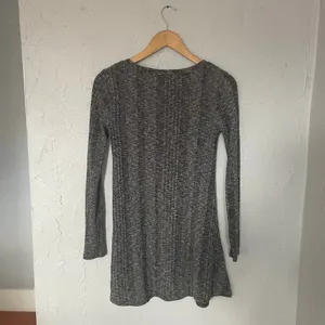 Urban Outfitters Grey Sweater Dress Minimalist Business Casual‎ Winter Date S thumbnail 2