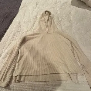 Aerie sweatshirt thumbnail 1