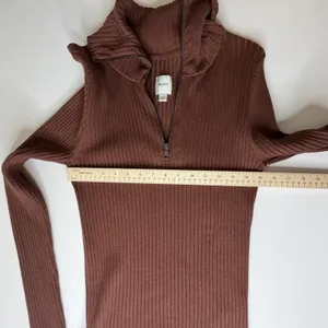 Maeve Anthropologie Brown Ribbed Fitted Half Zip Sweater Large Minimalist Layers thumbnail 9