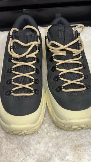 RARE Hoka tour Summit leather rubber zig-zag string up trail ready NURSING-shoes.. thumbnail 4