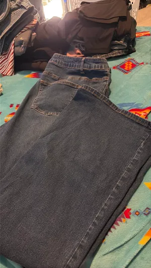 SHEIN ripped curve bell bottom jeans  thumbnail 4