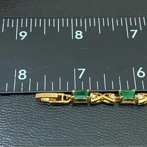 Unsigned Gold-tone Emerald Green & Clear CZ Stone 7.5” Tennis Bracelet 8.7g thumbnail 8