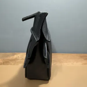 Jeffree Star Cosmetics Designer Bat Wing Makeup Bag Clutch Purse Zip Close NWOT thumbnail 7