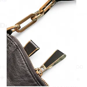MICHAEL Michael Kors Matilda Pebbled Leather Shoulder Bag / Hobo in Black thumbnail 4