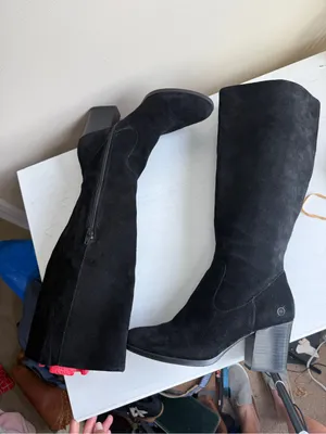 Born Elbe Black Suede Heeled Tall Boots Size 9 thumbnail 8