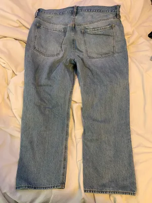 Old Navy Slouchy Straight Jeans thumbnail 3