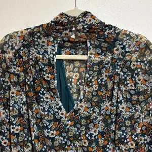 Free People All Dolled Up Mesh Long Sleeve Cropped Floral Top Blouse Green Small thumbnail 13