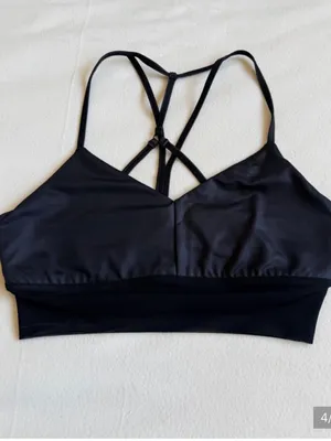 ALO Yoga Glossy Strappy Sports Bra - Black xs mesh bottom thumbnail 3