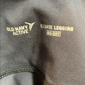 Old Navy Elevate Gray Mesh Trim Compression High Rise Leggings Pockets Small NWT thumbnail 4