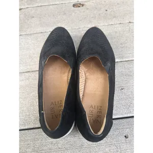 Naturalizer Bonnie Black Leather Perforated Slip On‎ Loafers WMNS 7.5 M Sneakers thumbnail 7