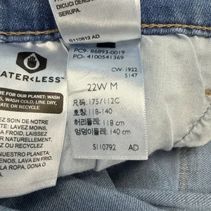 Levi's 725 Women's Bootcut Jeans Blue Plus Size 22W High Rise Hypersoft Stretchy thumbnail 15