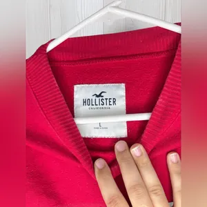 Women’s Hollister Striped Cropped Sweatshirt thumbnail 4