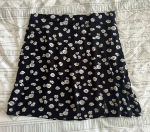 Hollister Floral Skirt thumbnail 1