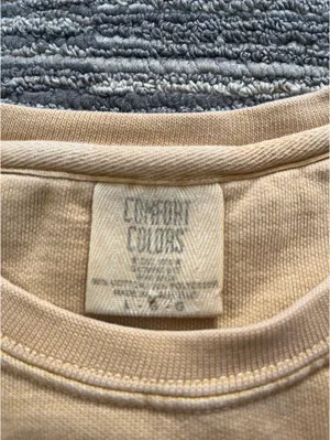Comfort Colors Iowa Yellow Hawkeyes Slightly Cropped Crewneck thumbnail 3