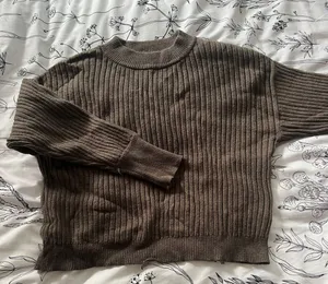 TJ Maxx Brown Knit Sweater thumbnail 2