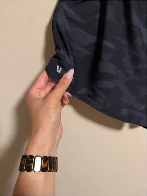 Vuori Clementine Short in Black Watercolor Camo- Size XL thumbnail 6