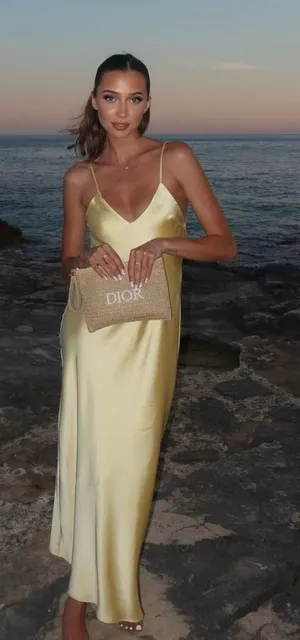 Zara maxi dress flowy butter yellow satin effect wedding evening party thumbnail 1