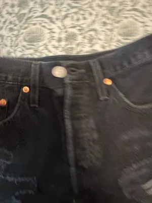 Black Distressed Levi’s Shorts Denim thumbnail 2