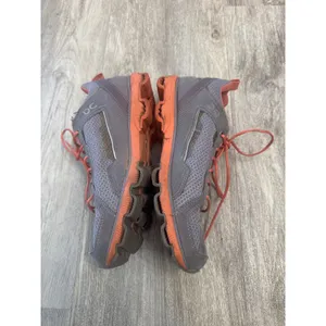 On Cloud On Running Cloudrunner Womens 7.5 Running Shoes Grey Coral thumbnail 3