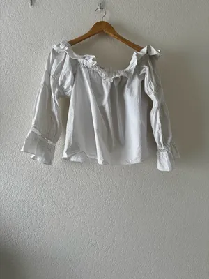 ALEXIS Ellen Off The Shoulder Top in White thumbnail 4