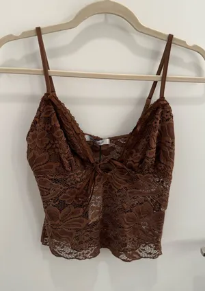 Mixology Brown Lace Crop Top Size Medium NWT thumbnail 1
