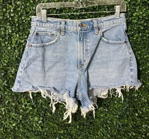 Abercrombie and Fitch Distressed High Rise 90s Relaxed Cut Off Size 27 thumbnail 1