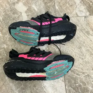 Adidas Ultraboost Light Gore-Tex Womens Size 7.5 Running Shoes Black HP6403 thumbnail 4