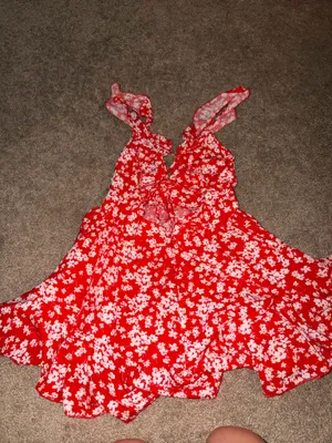 Shein Romper Floral Red thumbnail 3