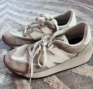 Women’s new balance 237 cream and beige sneakers thumbnail 1