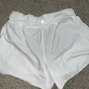 Lululemon Find Your Pace 3" Shorts thumbnail 5