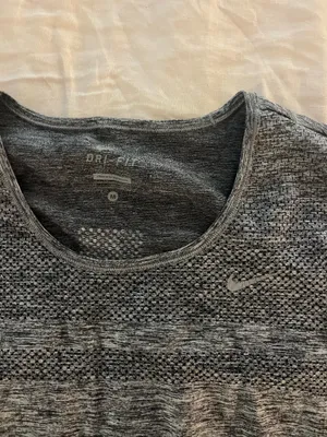 Nike Dri-Fit Shirt  thumbnail 2