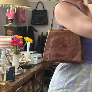 Vintage 50s 60s Bellstone Snakeskin Kisslock Elegant Brown Leather Handbag thumbnail 9