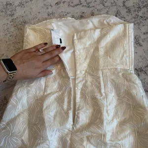 Lulus Enchanting Bombshell Cream Floral Jacquard Strapless Mini Dress Medium NWT thumbnail 8