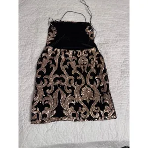 Windsor Dress size large, excellent condition, prom,‎ homecoming, formal dance thumbnail 7