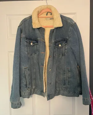 Jacket thumbnail 1