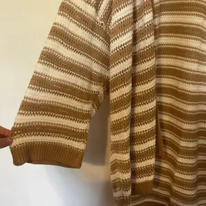 Daily thread cream and beige knitted sweater cardigan NWT thumbnail 8