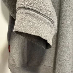 VTG 90s Y2K Mickey Mouse Disney XLarge 16/18 Grey Red Crewneck Pullover Fleece. thumbnail 14