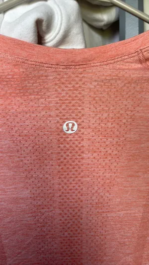 Lululemon Swiftly Tech Long Sleeve Shirt thumbnail 3