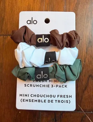 alo Mini Scrunchie 3 thumbnail 1