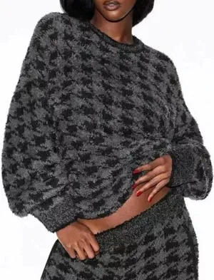 Skims Unisex Cozy Knit Pullover Houndstooth Women's Gray Black Size S/M thumbnail 1