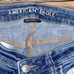 American Eagle Outfitters Dark Blue Skinny Jeans thumbnail 4