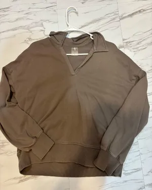 Calia Crewneck by Carrie thumbnail 1