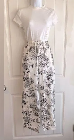 Stars Above x A New Day Floral Print Women's Pants & Ribbed White Shirt XS NWT thumbnail 1