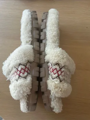 UGG Cozetta Braid slippers cream, Size 12, Preowned thumbnail 4