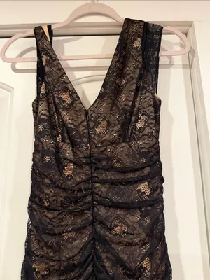 Laundry‎ By Shelli Segal Black Lace Gown with Nude Underlay 4 thumbnail 6