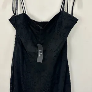 Lulus Loveliest Looks Black Floral Jacquard Tie-Strap Midi Dress Large NWT thumbnail 10