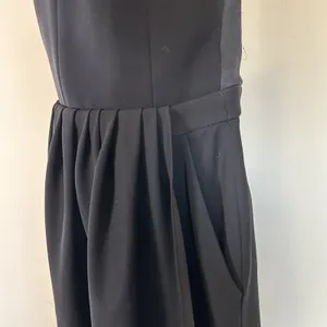 ALC Strapless Drape Dress Black Asymmetric Hem with Side Pockets‎ Size US 2 / XS thumbnail 14