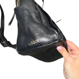 Lodis Backpack Women Medium Black Good Leather Zippered Minimalist Bag‎ thumbnail 7