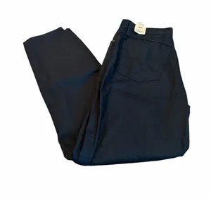 LEVI’S black high-waisted mom jean nwt thumbnail 1