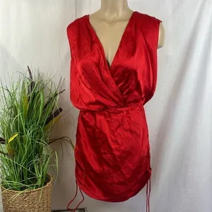 Amanda Uprichard 100% Silk Red Short Sleeve Wrap Ruched Mini Dress S thumbnail 2